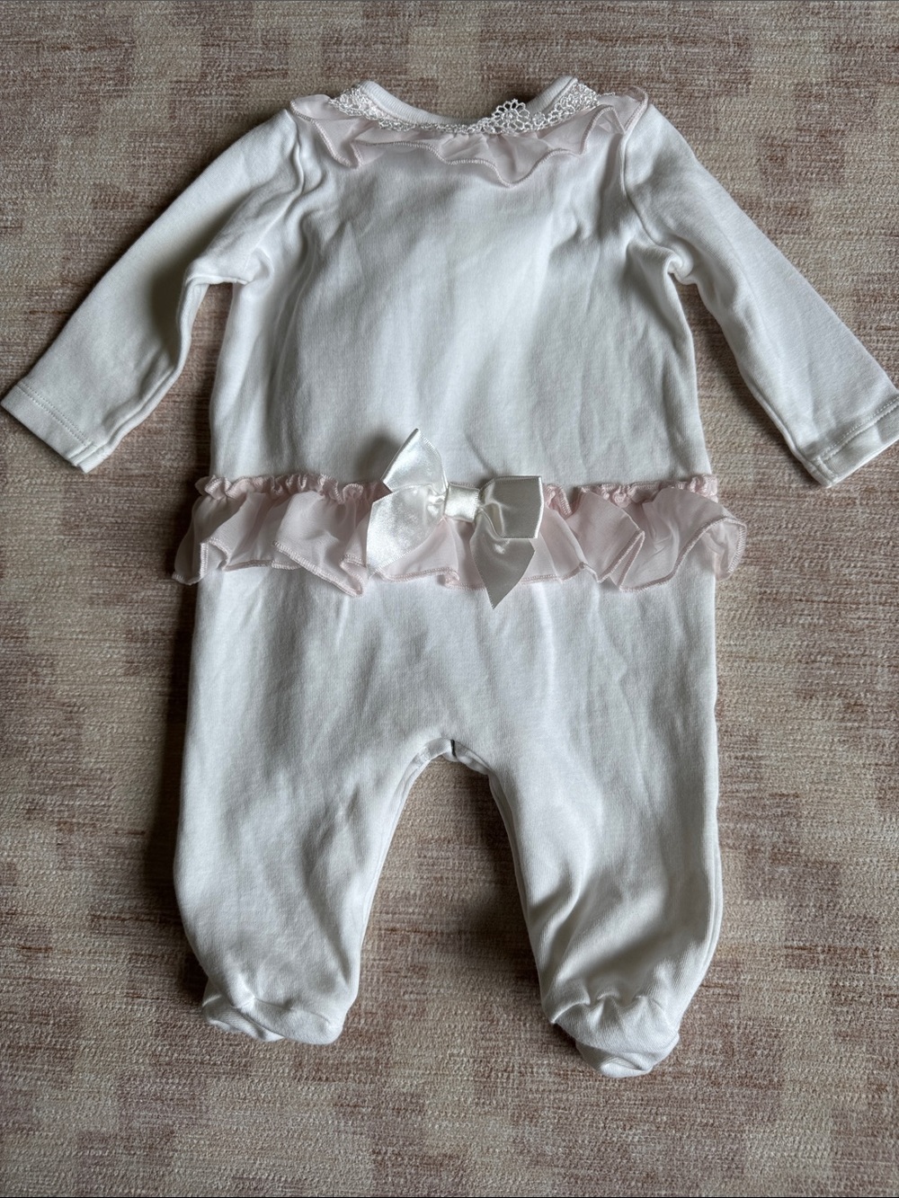 Koala Baby Boutique Delicate Pink & White Floral and Lace Trim One-Piece size NB - Picture 5 of 7